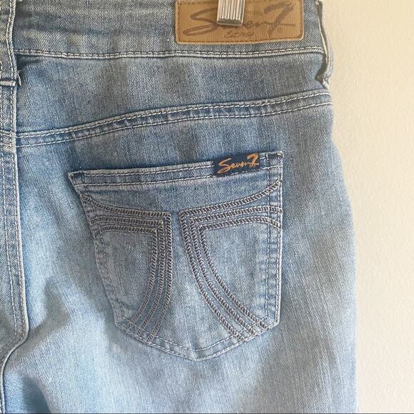 Seven7 7” Jean Shorts Size 6 - Picture 5 of 6
